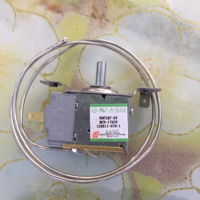 冰箱机械式温控器图解_冰箱机械温控器接线_冰箱温控器3个调节螺丝