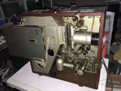 文革古董老式电影机二手放映机上海产放映机收藏品道具古董有2台
