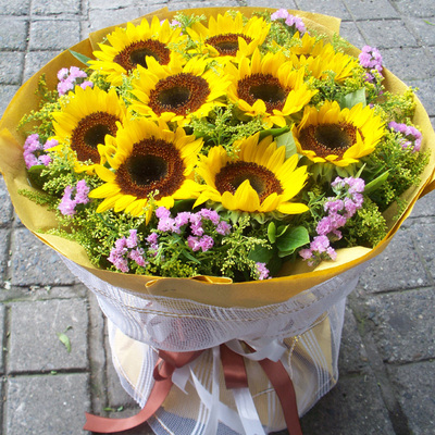 10朵向日葵花束天津长沙鲜花速递青岛济南大连无锡父亲节同城送花