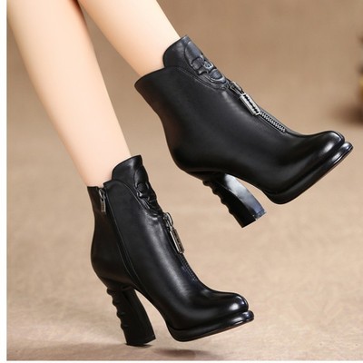 飞舞红睛蜓新款高跟女短靴女鞋冬季皮鞋真皮粗跟马丁靴裸靴女靴子