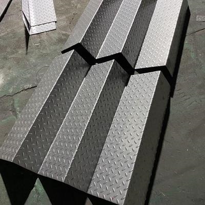 铁板踏板不锈钢上下中q切割楼梯毫米定制面板车库压花四季厚