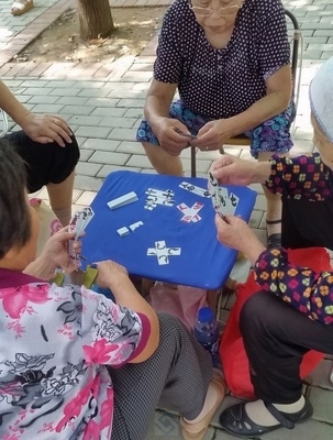 上大人纸牌湖北长牌