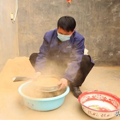 沙土宝宝淹婴儿幼儿沙土s熟童沙土玩耍红裤脖子黄河屁股沙土尿不