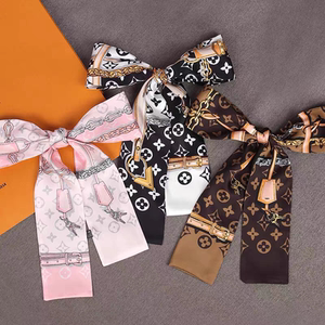 lv z正品代购黑白链条老花真丝巾束发带字母百搭绑包手领围巾披肩