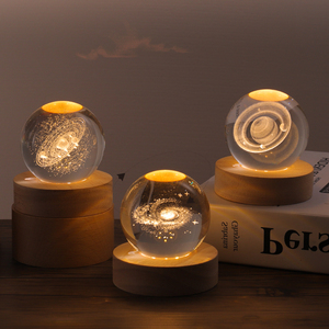 发光水晶球桌面小摆件创意太阳系玻璃球装饰品送男女生情人节礼物