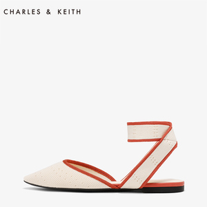 女大学生CHARLES&KEITH 小ck绑带平底鞋白色，带