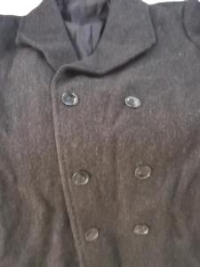 上海西服厂生产的响铃呢子大衣，衣长106，肩宽46厘米，腰围
