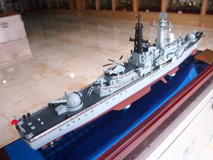 现代级136杭州号导弹驱逐舰模型 136舰船高仿真军事模型 多尺寸