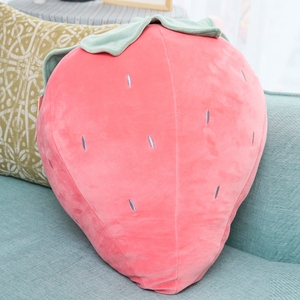 大草莓抱枕可爱毛绒玩具粉色大号女孩少女心爆棚的娃娃礼物靠垫