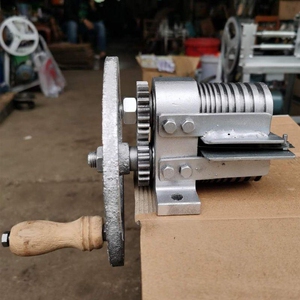 手摇竹片开丝机竹丝机破篾丝机拉丝家用竹机械塑料带编织带分丝机