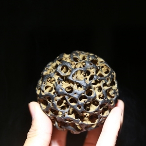 高档太湖石龙珠太湖石圆球香炉茶桌摆件茶宠灵璧石窟窿石玲珑球