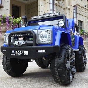 高档儿童电动车四轮越野车四驱闪光遥控汽车超大电瓶可座小孩玩具