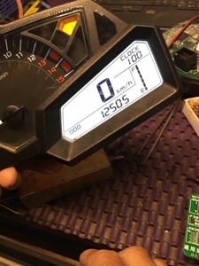 川崎小忍者z250仪表维修改里程调表