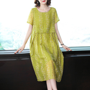 织布鸟女装商城 新款名媛气质时尚宽松碎花中长款连衣裙hmj5225