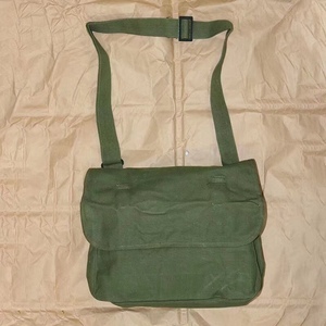 70年原品65式军挎包 土黄色65式挂包背包3536厂帆布掛包 老挎包