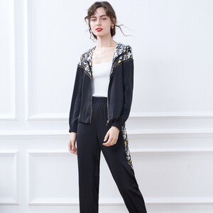 诗篇女装2020秋季新款休闲运动印花拼接连帽外套套装6c50370090