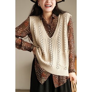 大码镂空毛坎肩