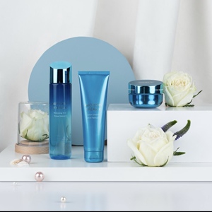 国产安利雅姿水润保湿润养套装 滋润清爽保湿洁面乳紧肤水乳霜