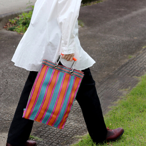 日本PUEBCO彩色条纹再生塑料编织袋时髦霓虹色手提包购物袋环保袋