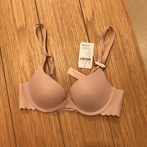 68内衣6ixty8ight正品超柔软罩杯聚拢女文胸br10215无痕背扣胸罩