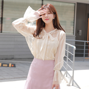 荷叶边纱衣打底