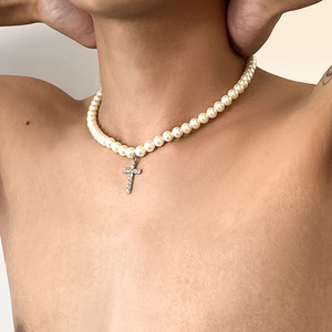 玻璃珍珠镶钻十字架项链男女潮 欧美时尚嘻哈吊坠高街锁骨链颈链