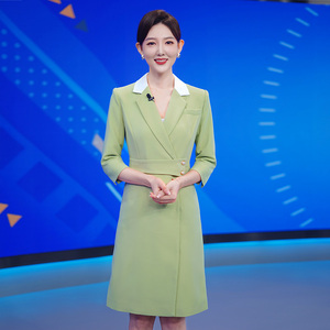 绿色高级感职业连衣裙女艺考播音上镜主持人正装演讲礼服西装裙女