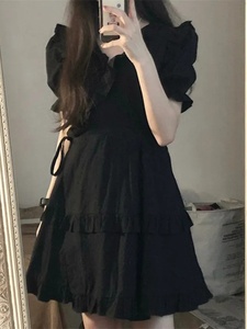 韩版复古气质小黑裙木耳边娃娃领收腰显瘦连衣裙女学生夏季a字裙