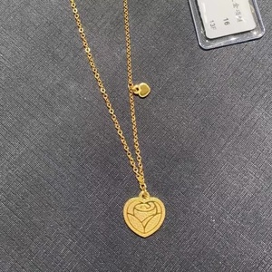 新款周大福爱心玫瑰项链心形玫瑰项链黄金足金字母love套链专柜