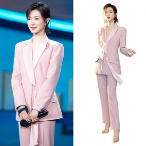 明星万茜同款时尚ol职业小西装外套女西服休闲直筒九分裤两件套装