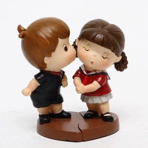 创意卡通可爱情侣娃娃摆件公仔居家装饰用品摆饰品送女友生日礼物