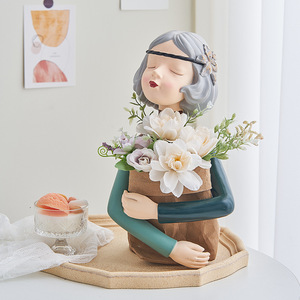 【抱花女孩】餐桌轻奢树脂花瓶摆件水培饰品捧花ins客厅插花高级