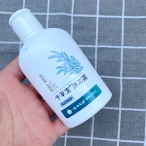 云南白药千草堂沐浴露