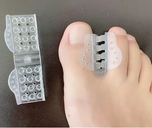 新款透明拇外翻矫正器对折自由使用薄款分趾器脚趾分离器矫形器