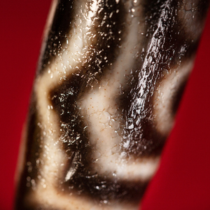 已售至纯高油玉化老矿料大风化包浆满朱砂马蹄纹五七八九多眼天珠