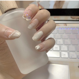 nz手工定制甲片拆卸穿戴假指甲光疗奶白色晕染渐变蝴蝶结爱心美甲