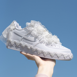 nike af1纯白花嫁 在逃公主520礼物 婚纱蕾丝 空军定制lolita婚鞋