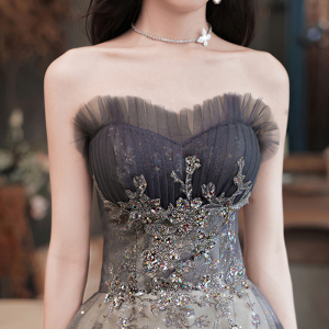 majewuyu重工高定抹胸婚纱晚礼服宴会主持人成人礼星空渐变连衣裙