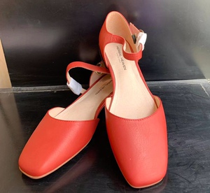 食草堂正品,特惠款女鞋19124,特惠款280元