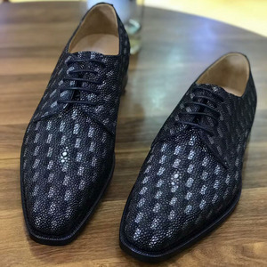 珍珠鱼男士魔鬼鱼皮鞋男黑色真皮高档男鞋英伦潮正装高端商务皮鞋