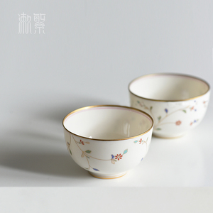 日本进口幸山窑彩绘描金唐草轻量高温骨瓷茶碗茶具主人杯茶道礼品