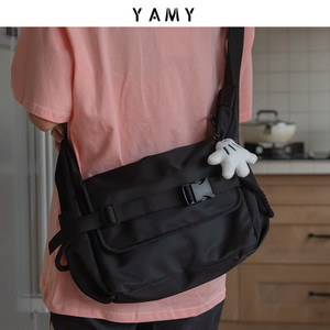 机能风斜挎包女酷小众设计感大容量背包工装黑色男大学生上课挎包