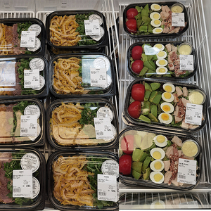 一次性牛羊肉盒商用卤味熟食打包盒塑料食品包装盒净菜盒加厚