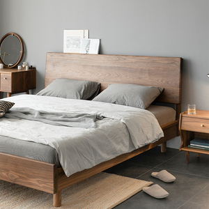 北美风格床北欧