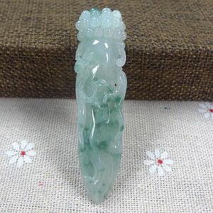 缅甸天然a货翡翠人参吊坠玉石玉器冰润飘花精美人生如意人参吊坠