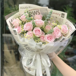 小红书同款粉玫瑰花束支持定制表白礼物北京花店闪送同城鲜花速递