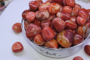 南京雨花石原石纯红色花纹玛瑙天然清仓鹅卵石花盆鱼缸铺面底养花