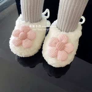 冬季婴儿棉鞋女宝宝大花朵珊瑚绒学步前鞋子幼儿童新生儿系带鞋袜