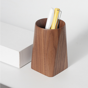 木质创意笔筒