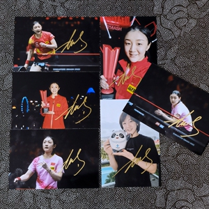 亲笔签名2022年3月新加坡新款 陈梦 6寸照片 12寸海报